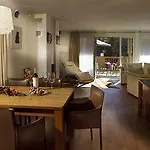 Haus Andorra *