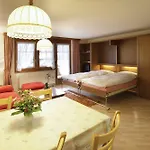 Haus Andorra *