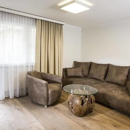 Haus Andorra *