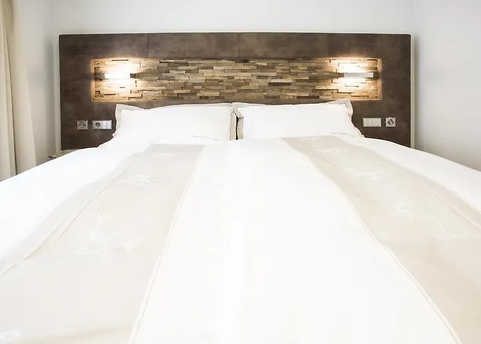 Haus Andorra 公寓 *