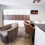 Haus Andorra 아파트 체르마트